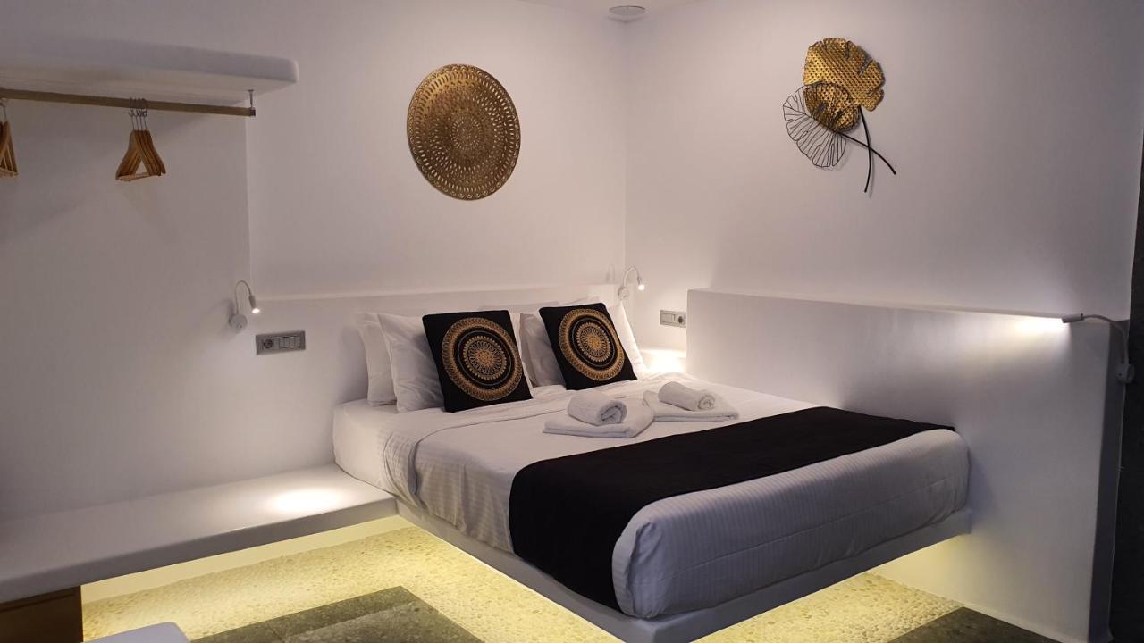 Mykonos Double Luxury Mini Suites - Adults Only Ano Mera Bagian luar foto