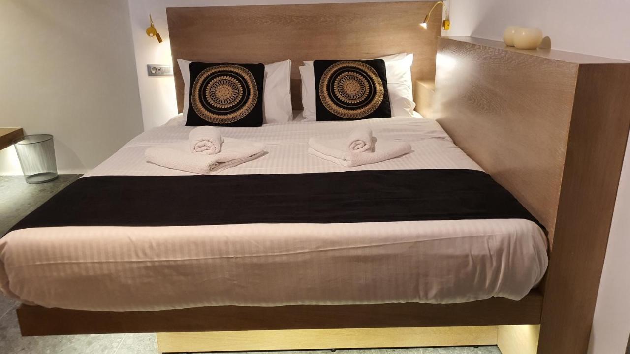 Mykonos Double Luxury Mini Suites - Adults Only Ano Mera Bagian luar foto