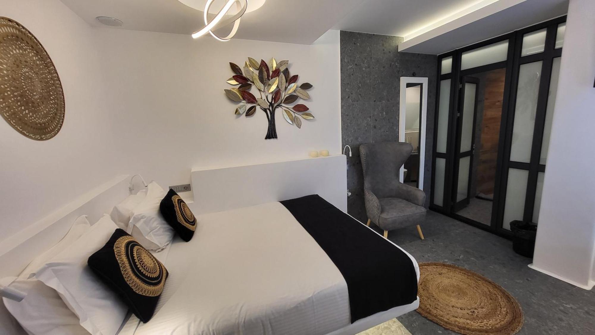 Mykonos Double Luxury Mini Suites - Adults Only Ano Mera Bagian luar foto